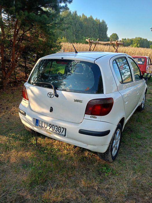 Toyota Yaris 1.4 D4D  2004 rok