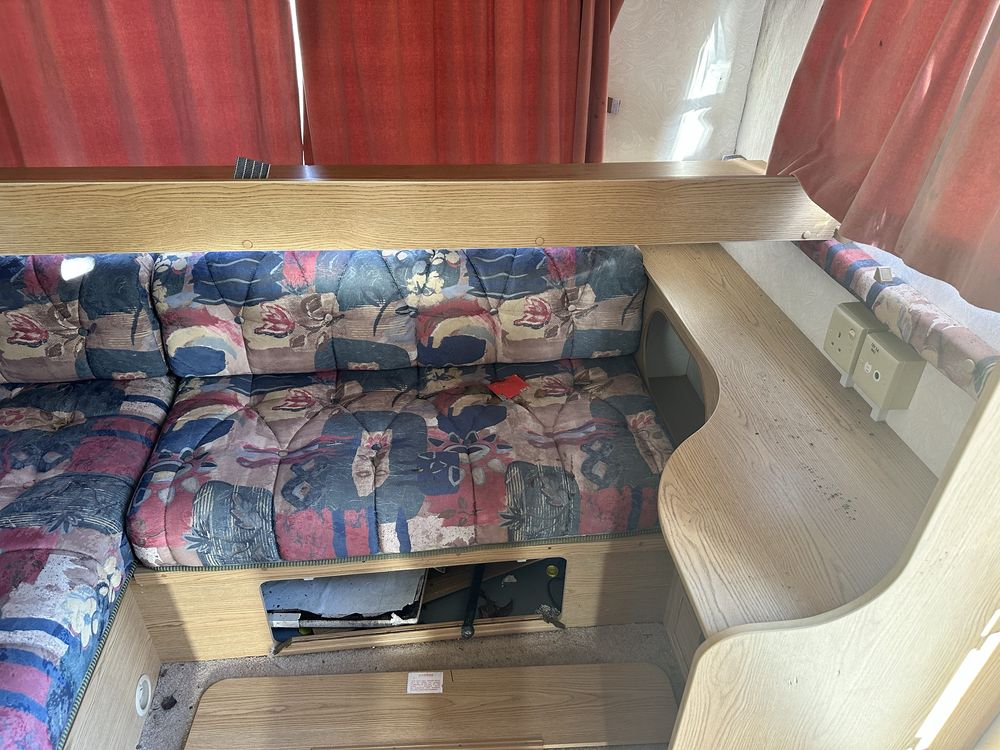 Продам караван, дачу на колесах, прицеп Avondale Dart 510-5.