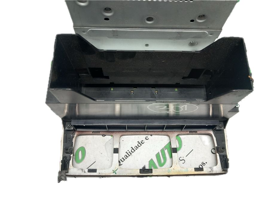 Rádio / auto-rádio MERCEDES-BENZ Classe S (W220)