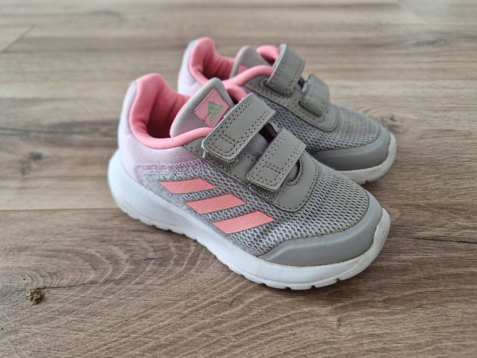 Adidasy dziewczęce rozmiar 25