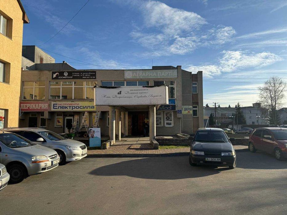 Продаж комерційної нерухомості м. Обухів , вул. Каштанова 6