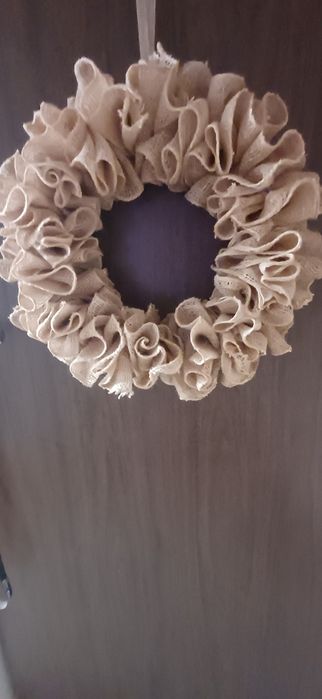 Wieniec na drzwi świąteczny z juty. Boho styl. Średnica ok.40/42 cm.