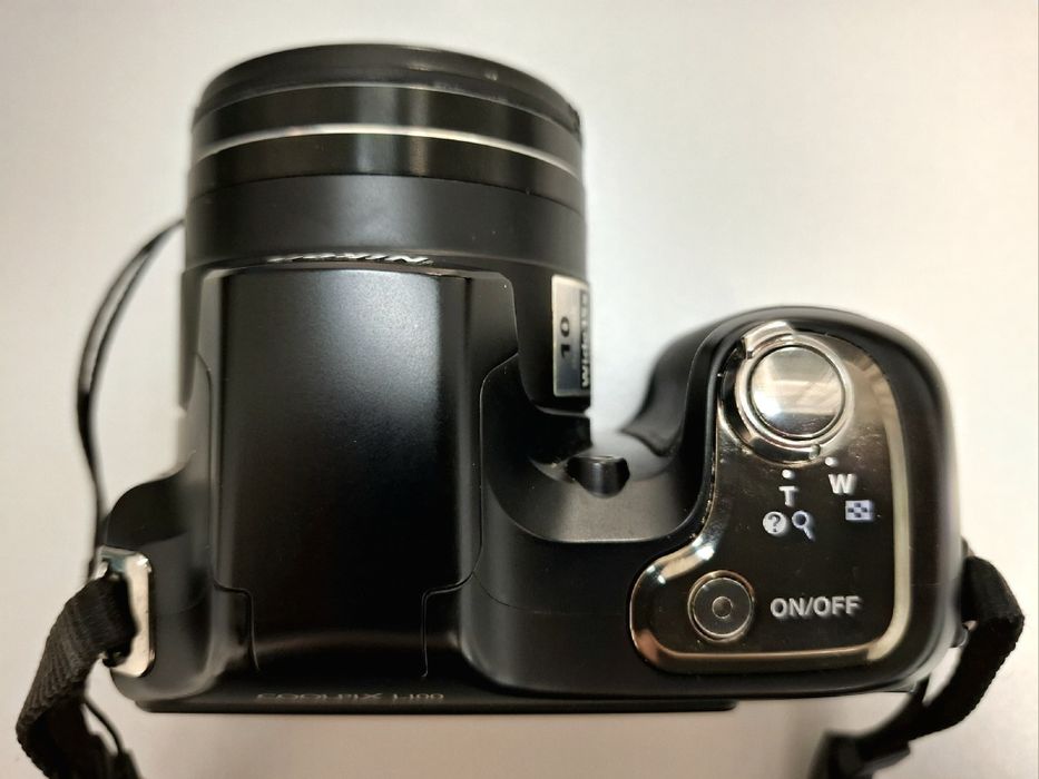 Фотоапарат Nikon Coolpix L100