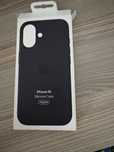 Prawie nie używany Oryginalny case Apple czarny Iphone 16