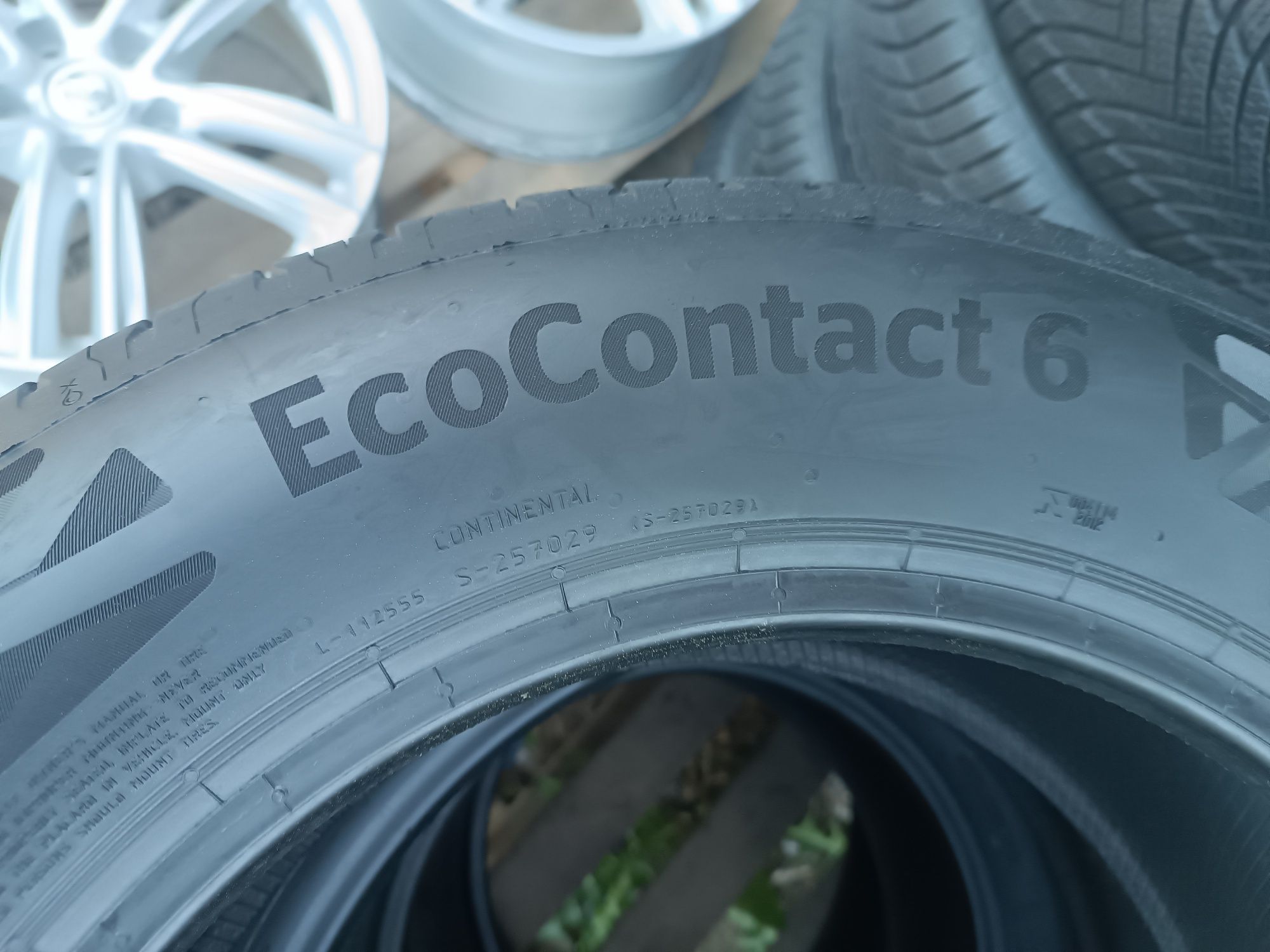 Sprzedam Oponę pojedynczą 185/65 r15 Continental