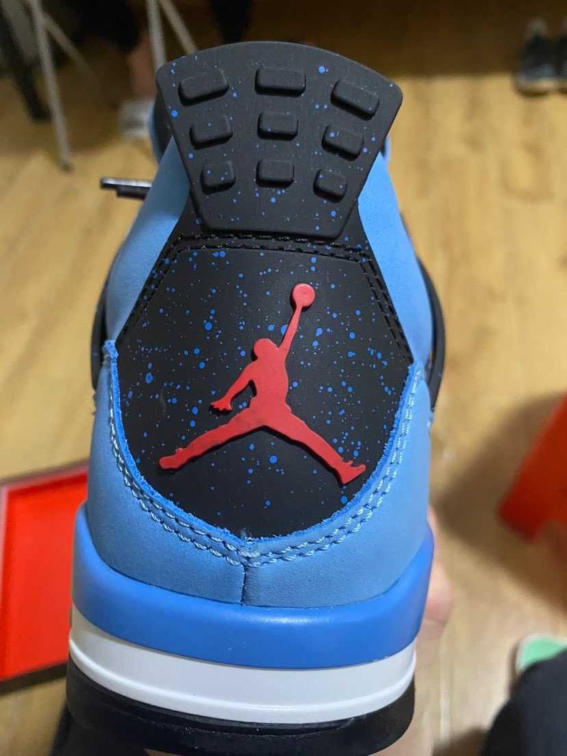 TravisScottCactusJack/ButyJordan4*RetroUnisextrampkiRozmiar.40
