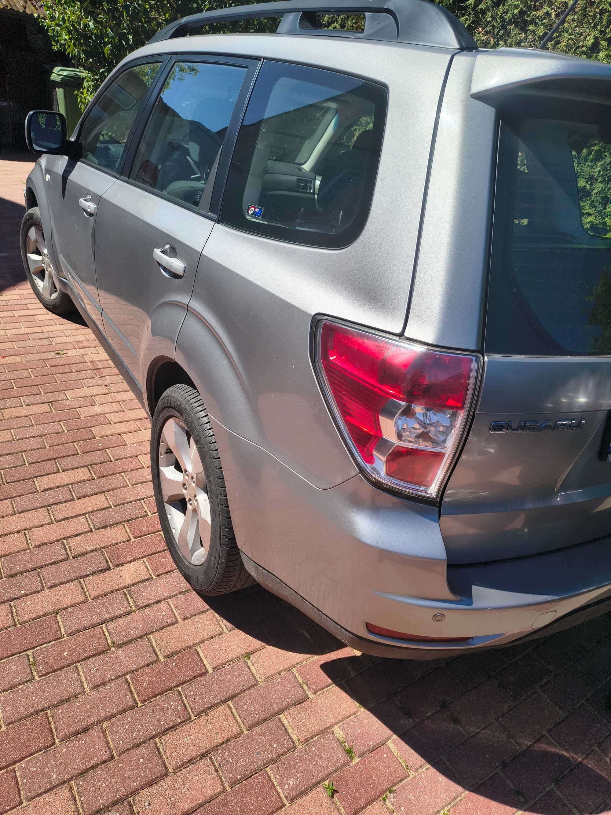 SUBARU Forester 2,0D 2010R
