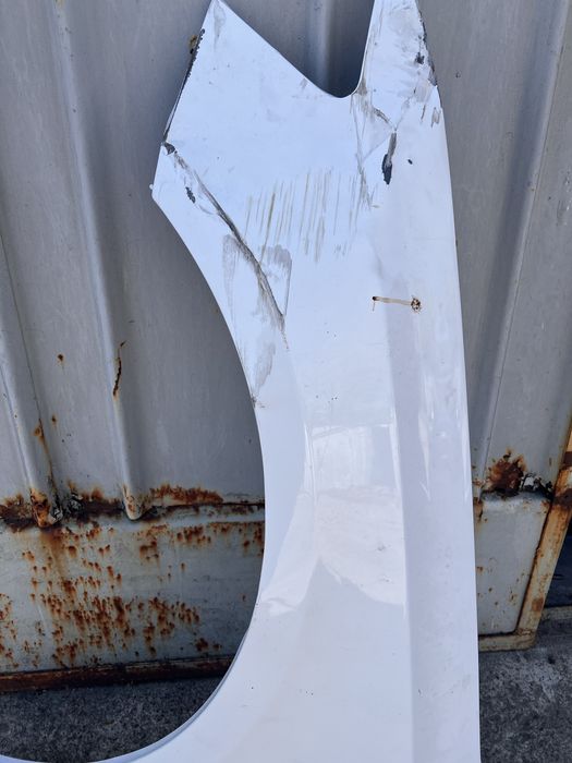 Крило Audi q5 8r 2013 під ремонт