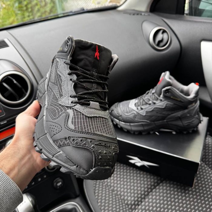 Чоловічі зимові кросівки Reebok Zig Kinetica black Gore Tex Хутро