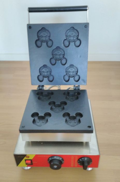 Maquina fazer waffle forma Rato Mickey street food gelataria snack bar