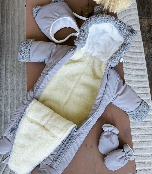 Комбінезон для новонародженого, стан ідеальний, після однієї носки.