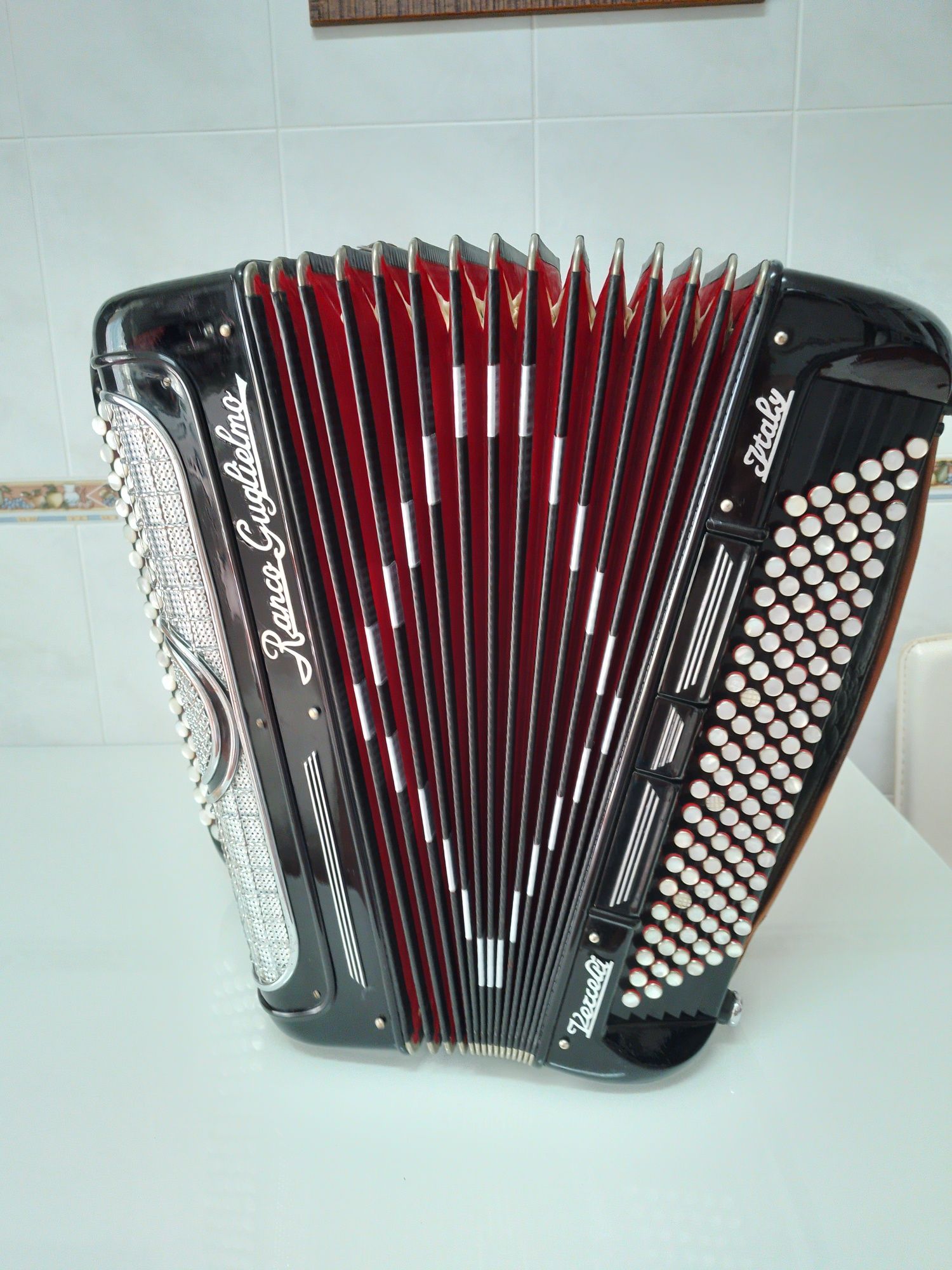Acordeon/Acordeão  Ranco Guglielmo