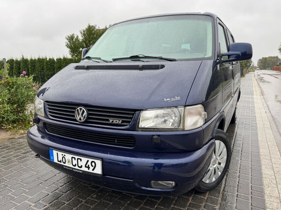 Volkswagen Multivan Klimatronic x2 /Fotele na szynach /Lift /Metalik