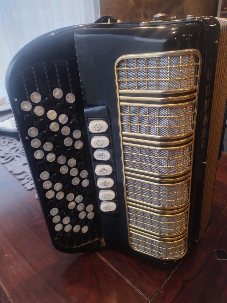 Akordeon Hohner Maestro III