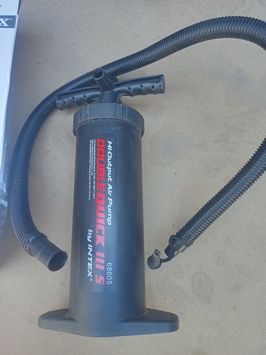 Продам ручной насос Intex