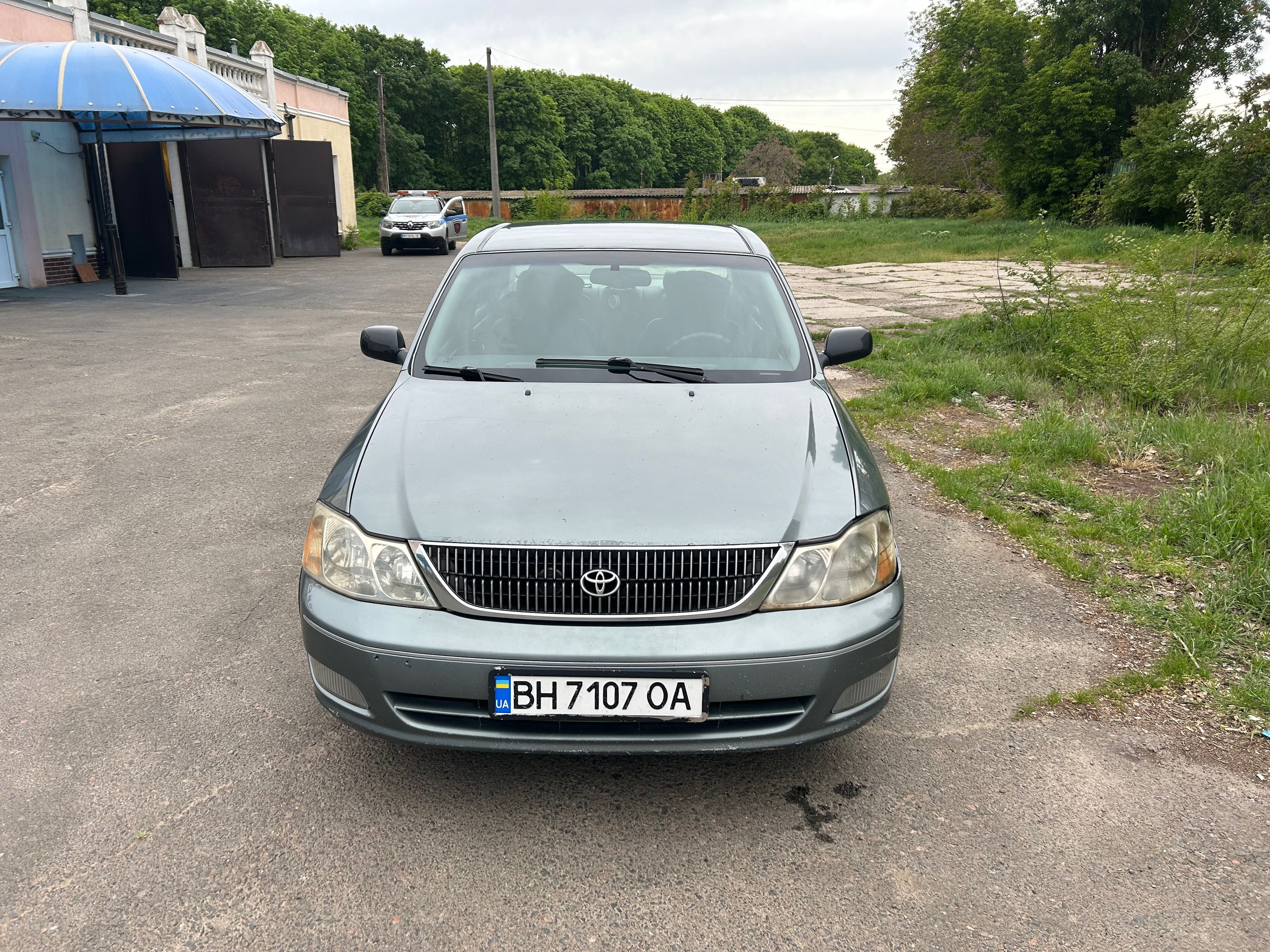 Toyota Avalon 2000