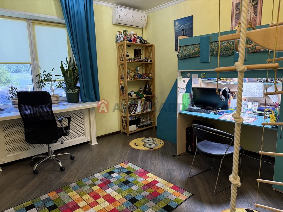 Таунхаус з ремонтом, Святопетрівське!!!