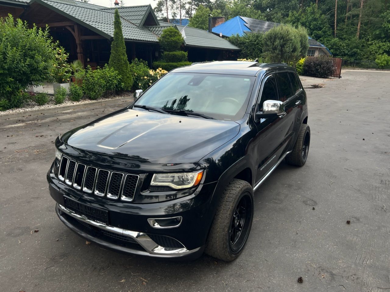 Jeep Grand Cherokee Summit 5.7 Hemi z USA już w kraju