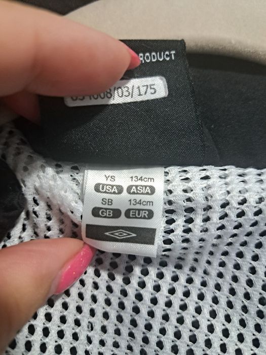 Kurtka wiatrówka chłopięca umbro 134