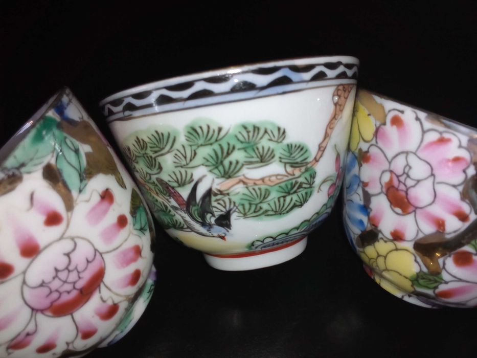 Conjunto de 7 taças de porcelana Chinesa muito antigas