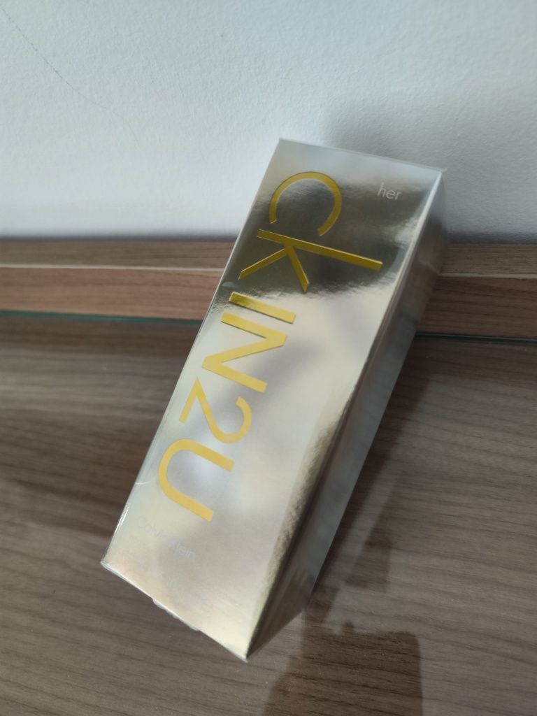 Perfume Calvin Klein CKIN2U Mulher 100ml

Novo e selado