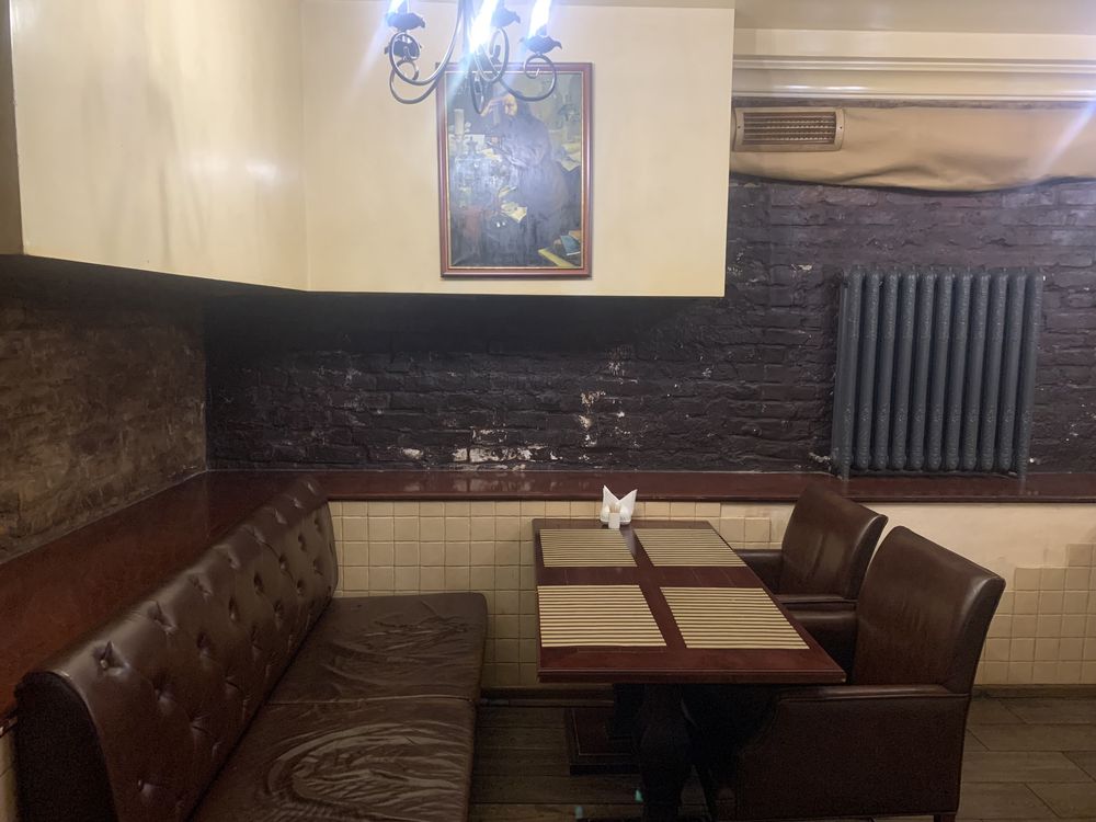 Сдам  Кафе/Ресторан 200м2. Пр Яворницкого .(пр Карла Маркса)