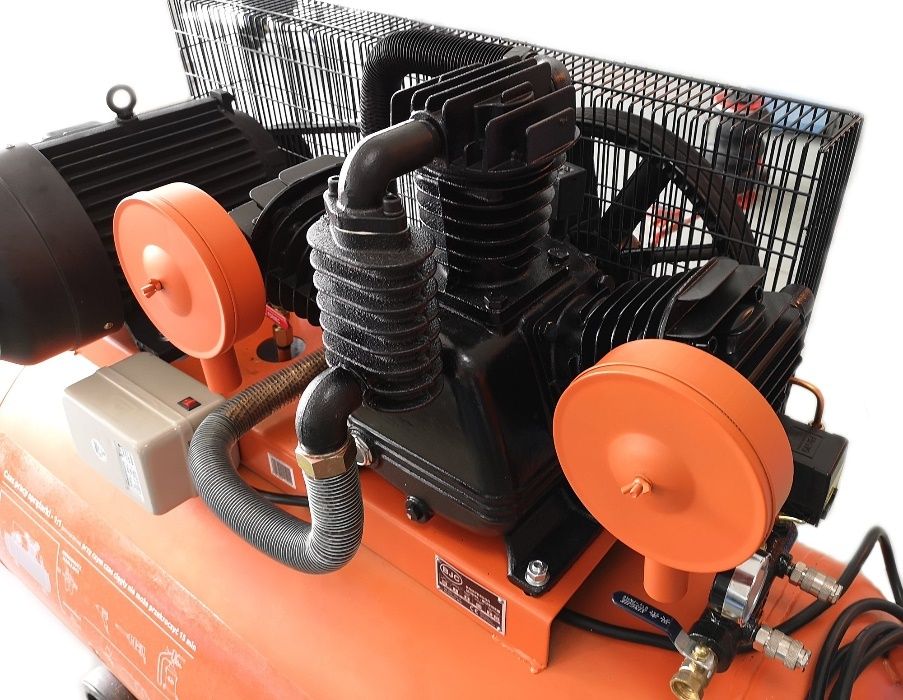 KOMPRESOR 350L HW-0.9/12,5 /BJC/ sprężarka