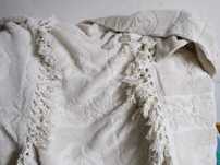 Colchas de cama brancas