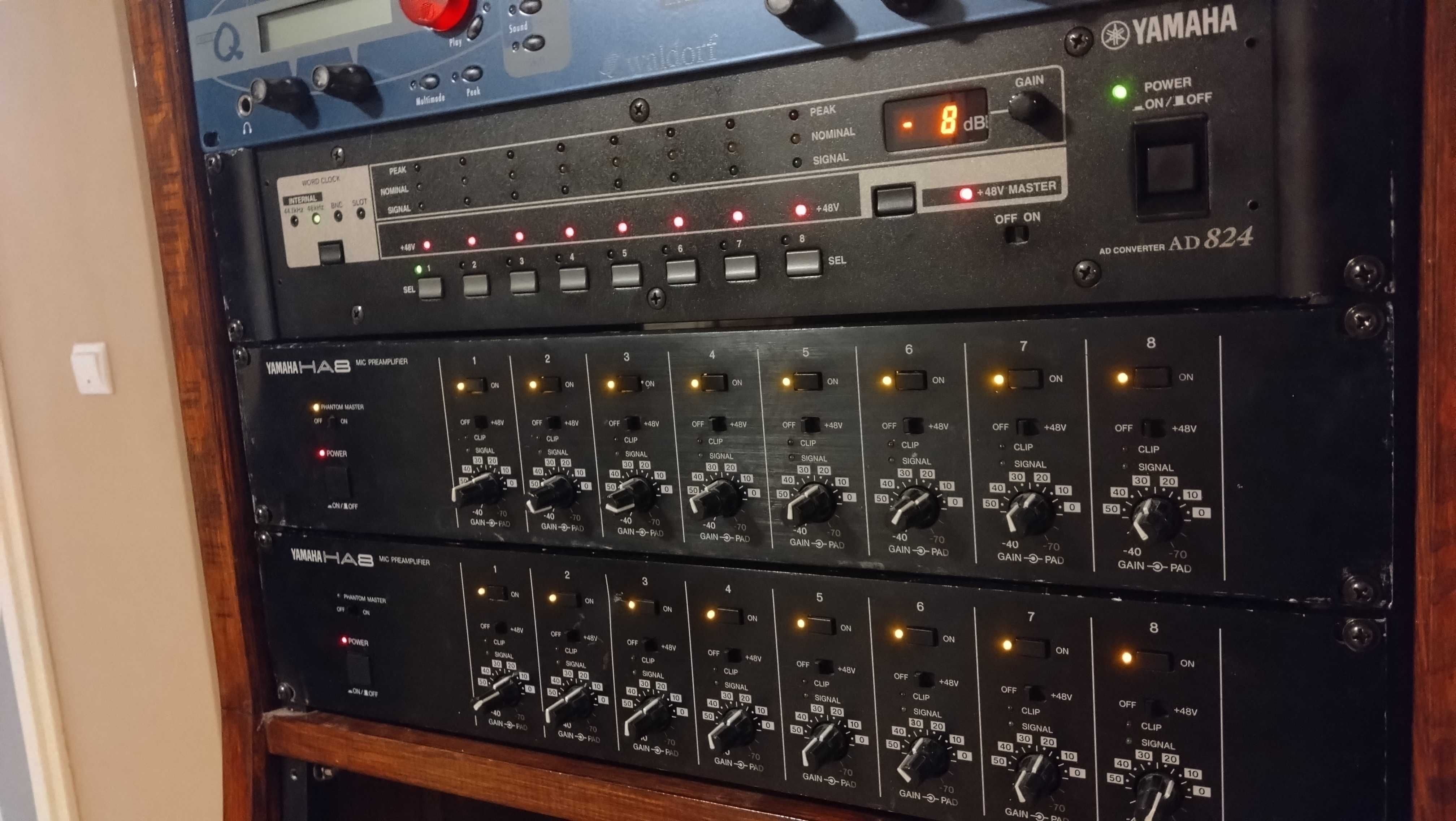 Preampy YAMAHA HA8 + konwerter AD824 analogowo-cyfrowy STUDIO