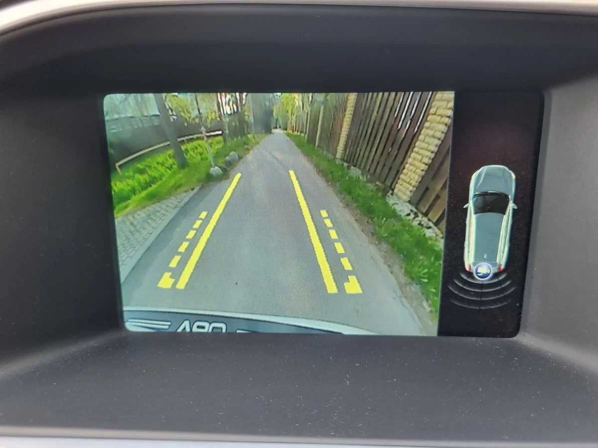 Volvo V60 Cross Country, 2015