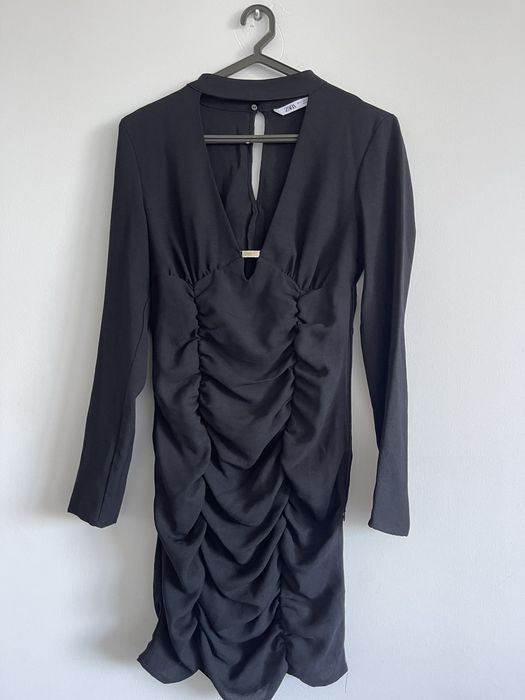 Vestido preto curto