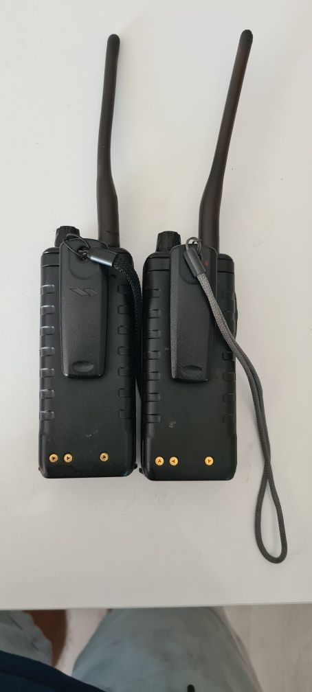 Продам 2 рации Standard Horizon HX280S