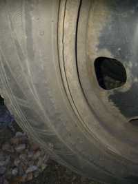 Opony zimowe  205/55r16  na felgach stalowych