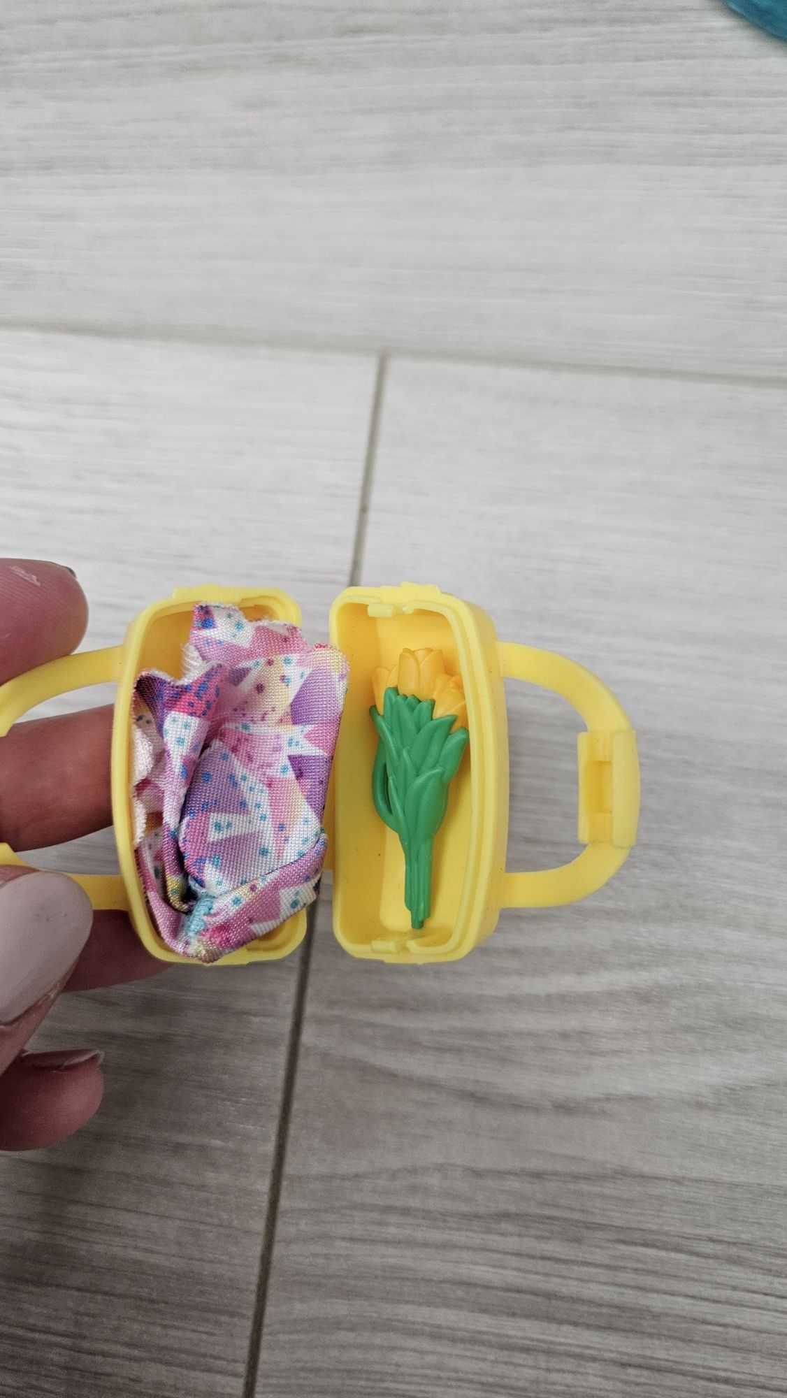Enchantimals zimowy taniec na lodzie lyzwy pingwin
