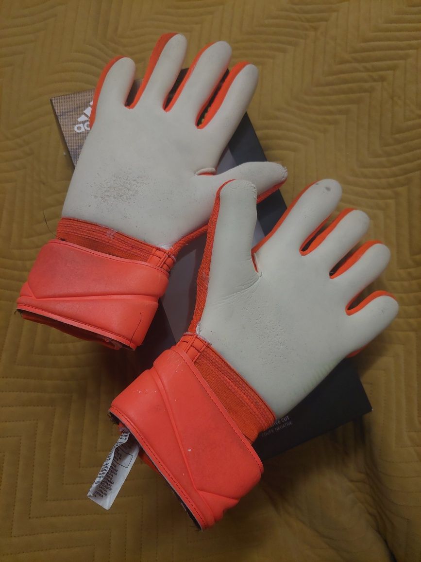 Rękawice Bramkarskie Adidas Predactor GL  roz 8