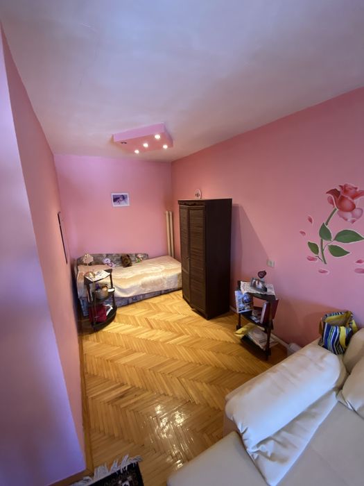 Продам будинок у передмісті Берегова