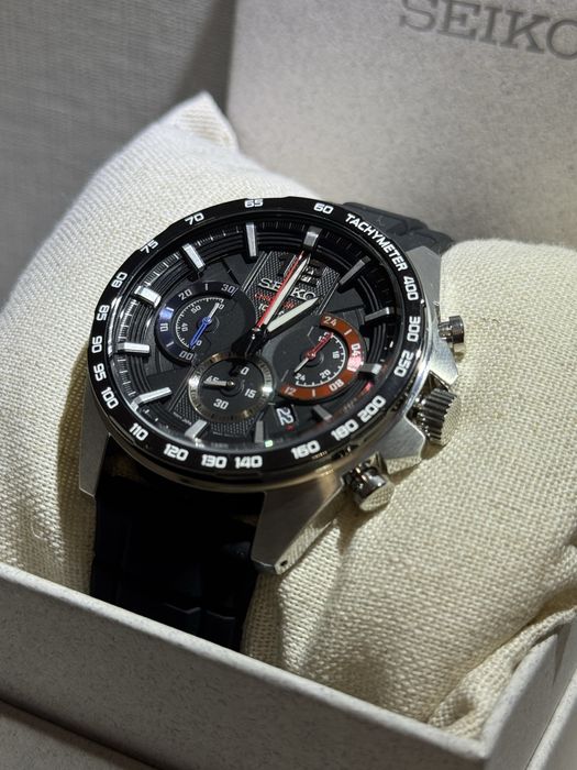 Хронограф Seiko Quartz 44mm