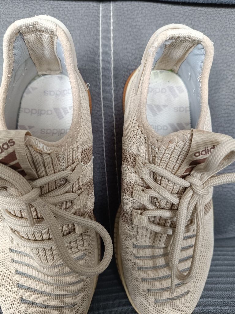 Adidas damskie buty 35 przewiewne lekkie nude