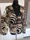 Satynowa koszula z falbanka panterka animal print 38 M boohoo