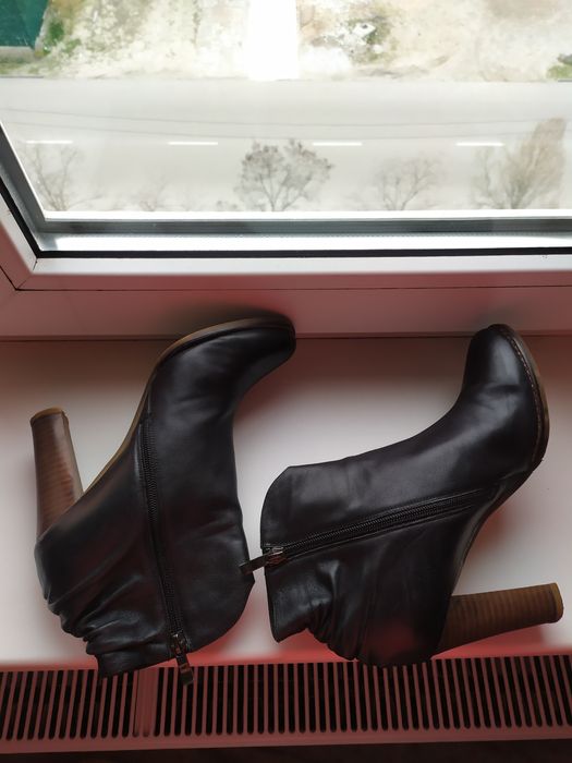 Продам ботинки кожаные