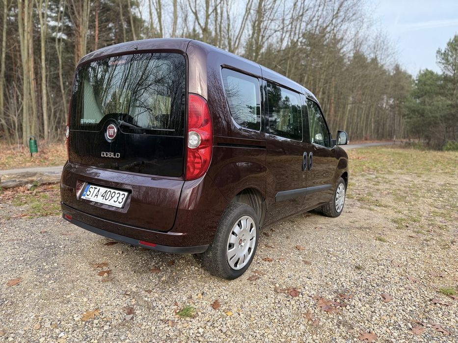 Fiat Doblo 1.4 16V ACTIVE mały przebieg