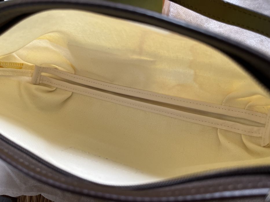 Mala Longchamp amarelo e branca em têxtil e napa