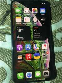 iPhone XS MAX 256gb black в идеале батарейка 90%