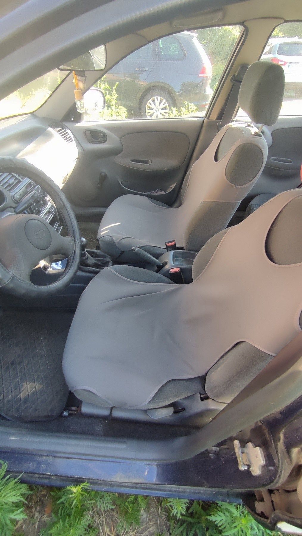Автомобіль  Daewoo Sens