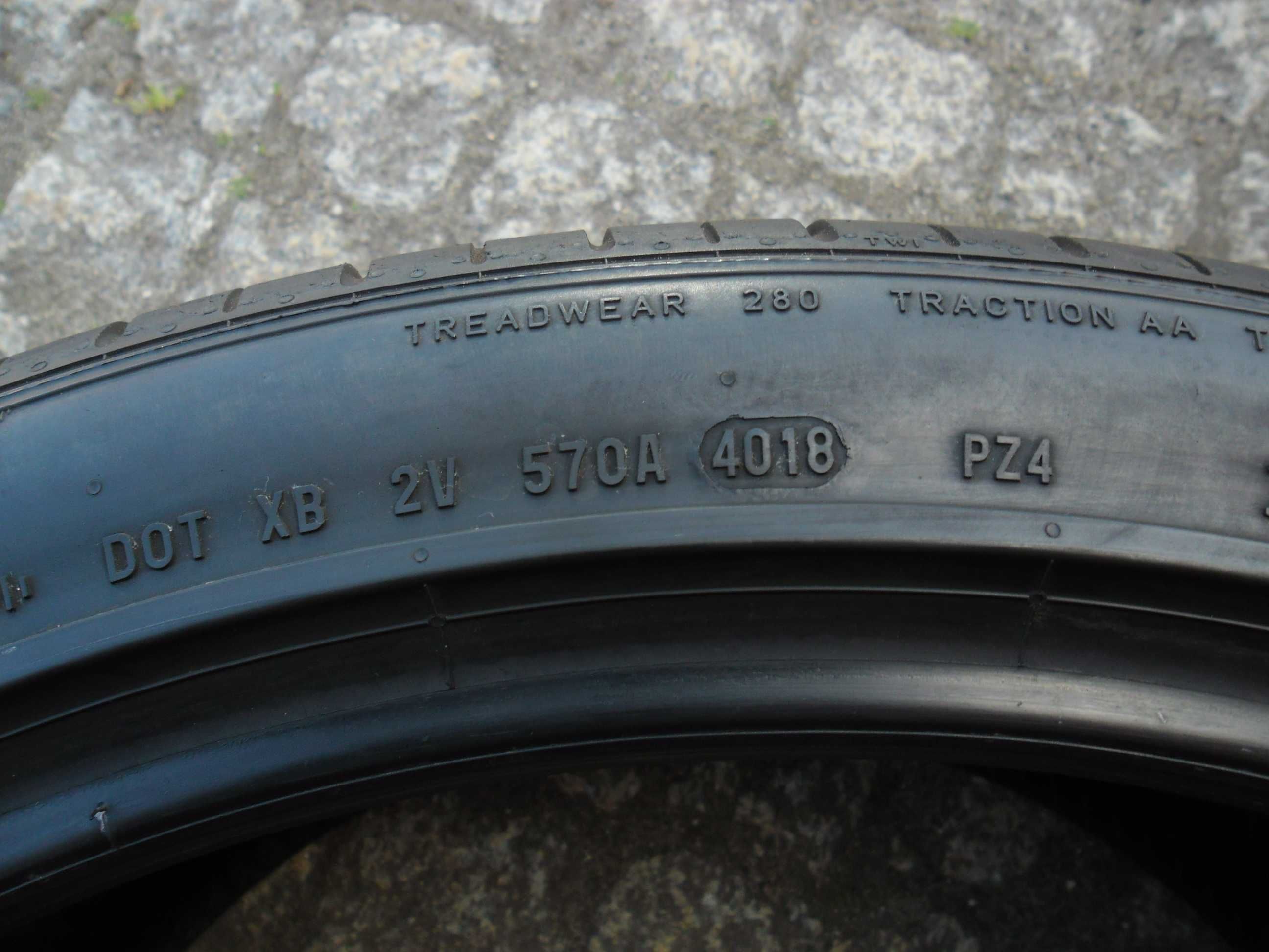 Para PIRELLI Pzero PZ4  325/30ZR23 109Y