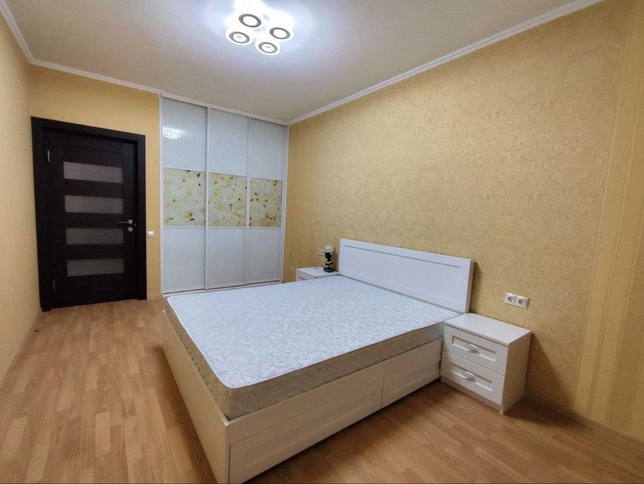 2-кімн. ЖК Яскравий ВСЕ нове ГЕНЕРАТОР вул.Кульженків,33