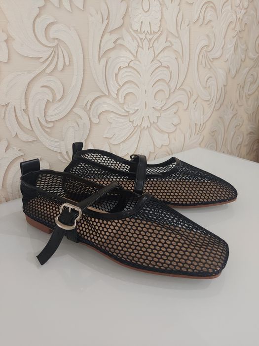 Жіночі туфлі, балетки в сіточку