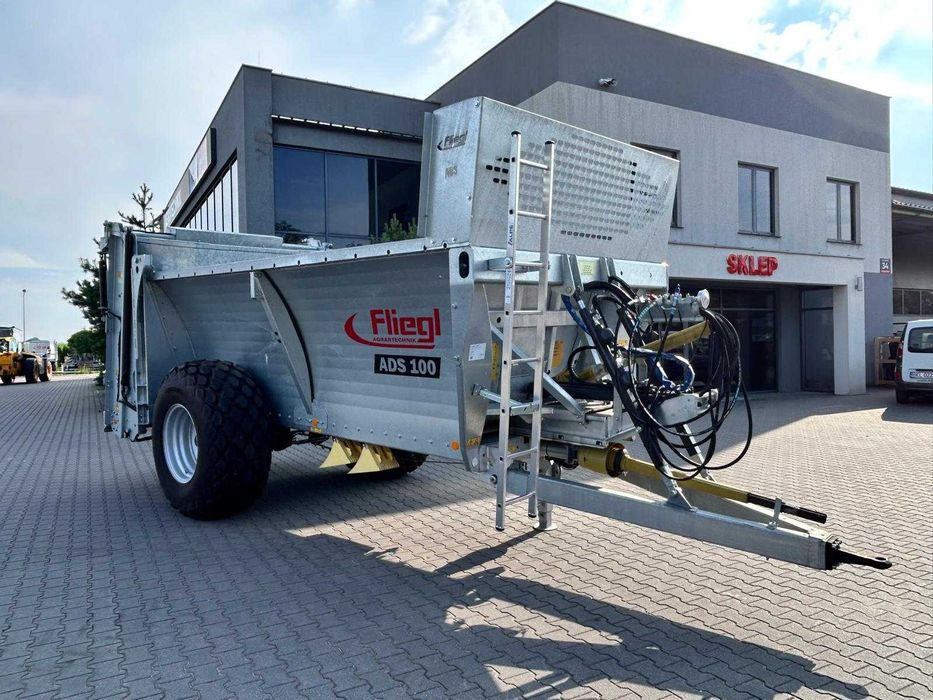 Rozrzutnik Obornika Fliegl ADS 100