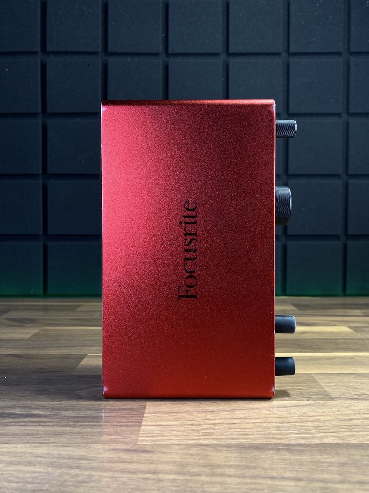 Focusrite Scarlett 2i2 4th gen