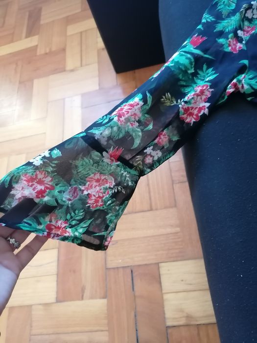 Vestido/calção florido tamanho S